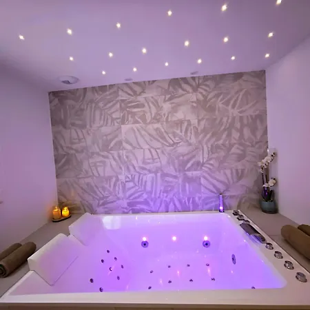 Sweet Apartment