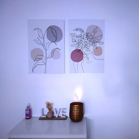 Sweet Apartment *